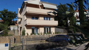 Apartment in Malinska/Insel Krk 13110